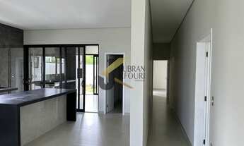 Imagem 3: Casa térrea à venda em condomínio, Paulínia - SP, com 3 suítes lazer e 4 garagens