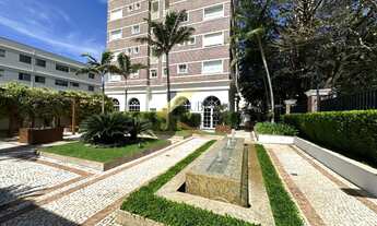 Imagem 3: Apartamento à venda no Cambuí, sala de jantar e estar com pé direito duplo, lavabo, suíte