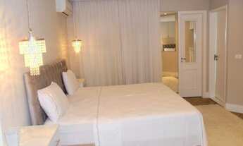 Imagem 3: Casa à venda no Alphaville Campinas, 4 suítes (1 master com varanda), piscina e espaço gou