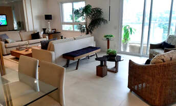 Imagem 2: Apartamento à venda no Cambuí, 4 dormitórios (3 suítes), lazer comum e 4 garagens