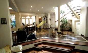 Imagem: Casa à venda no condomínio Alphaville