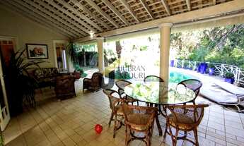 Imagem 2: Casa à venda no condomínio Alphaville Campinas com 5 suítes, piscina e espaço gourmet