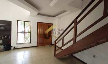 Imagem 2: Casa à venda no Alphaville Campinas, com 4 dormitórios (3 suítes no piso superior e 1 no t