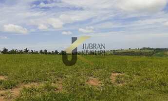 Imagem 3: Terreno à venda em Condomínio no Entreverdes em Sousas, com 1.630 m2, pequeno aclive. Loc