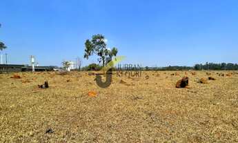 Imagem 3: Área industrial à venda em Paulínia com 154.000 m², em frente a REPLAN, com acesso totalme