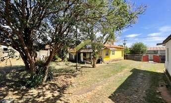 Imagem 6: Casa à venda em Jaguariúna, com 3 dormitórios, uma edícula, 2 garagens cobertas e 20 desco