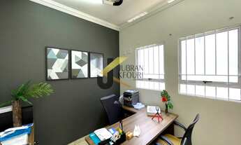 Imagem 6: Casa comercial à venda próxima da Av. Alberto Sarmento, com 5 salas e garagem para vários