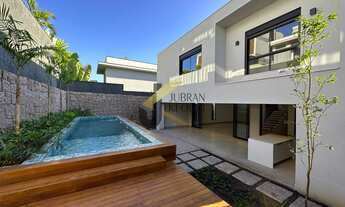 Imagem: Casa à venda no Alphaville D. Pedro - Campinas