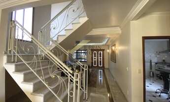 Imagem 5: Casa à venda no San Conrado, com 318 m² de construção e 480 m² de terreno