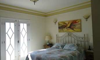 Imagem 2: Casa em condomínio à venda em Valinhos, 3 amplas suítes com closet, lazer e garagem para v