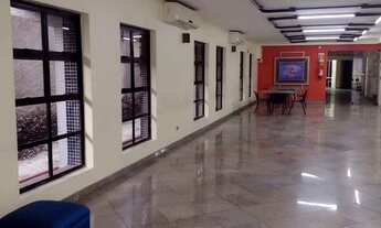 Imagem 3: Prédio comercial para alugar em Santo