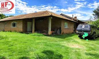 Imagem: 4 dormitórios na Rua Afonso Finamor