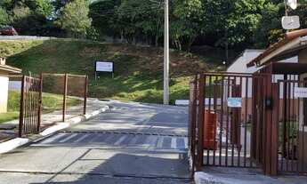 Imagem 2: 2 dormitórios na Estrada João Carlos De Moura