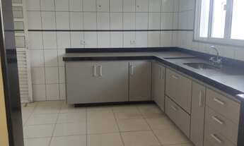 Imagem 6: 4 dormitórios na Rua Begônia