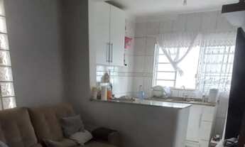 Imagem: Casa térrea à venda Vila Barcelona, em