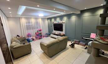 Imagem 2: Sobrado à venda no Parque São Bento, em Sorocaba-SP