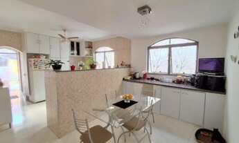 Imagem 3: Sobrado à venda na Vila Hortência, em Sorocaba/SP