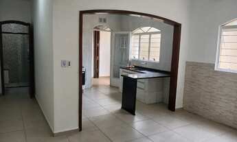 Imagem: Sobrado à venda no Jardim Maria Antônia