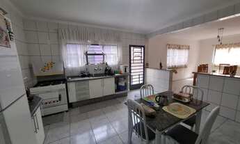 Imagem 2: Sobrado à venda no Parque das Laranjeiras, em Sorocaba-SP