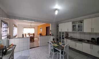 Imagem 4: Sobrado à venda no Parque das Laranjeiras, em Sorocaba-SP