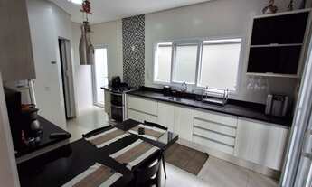 Imagem: Casa à venda no Condomínio Parque Esplanada