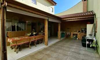 Imagem: Sobrado à venda no Jardim Leocádia, em