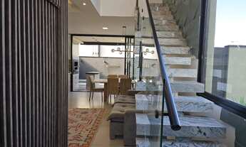 Imagem 3: Sobrado à venda no Horto Florestal Villagio, em Sorocaba -SP