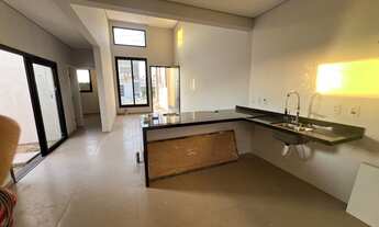 Imagem 2: Casa à venda em Horto florestal Villagio com 3 dormitórios em Sorocaba-SP