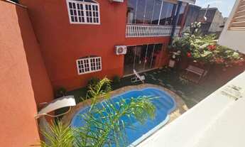 Imagem 2: Sobrado à venda no Jardim das Estrelas com Edícula, em Sorocaba-SP