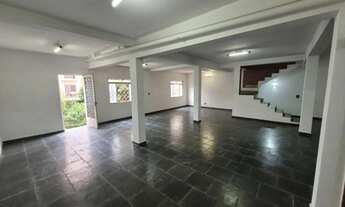 Imagem: Sobrado à venda na Vila Jardini, em Sorocaba-SP