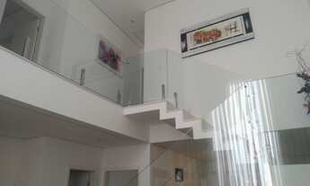 Imagem 2: Sobrado à venda no Condomínio Horto Florestal 3, em Sorocaba-SP