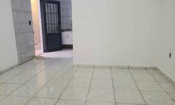 Imagem 2: Casa à venda no Jardim Botucatu, em Sorocaba-SP