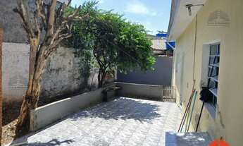 Imagem 3: Casa Terréa à venda, 268 m², 02 quartos, sala, cozinha, banheiro, 02 vagas, quintal com ja