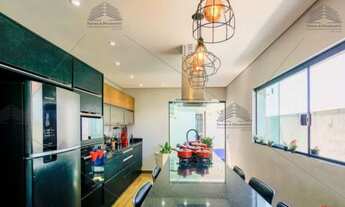 Imagem 4: Sobrado de 375 m² a venda na Vila Formosa, com 4 dormitórios sendo 2 suites, 4 banheiros