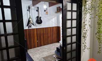 Imagem 3: Casa térrea de 232 m² a venda no Água Rasa, 3 dormitórios sendo 1 suíte, 2 banheiros, 2 va