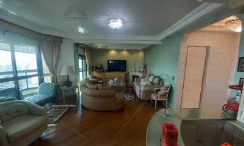 Imagem: Localização privilegiada, Em frente a