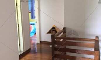 Imagem 4: Sobrado de 260 m² a venda na Vila Ema, com 3 dormitórios sendo 1 suíte com closet, 2 banhe