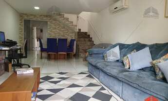 Imagem 5: Casa de vila à venda 240m² reformada, 4 quartos, sala ampla, ar condicionado, 2 banheiros