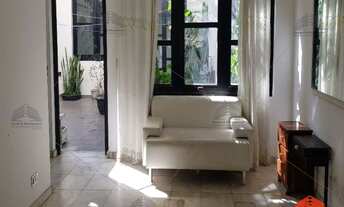 Imagem 3: Sobrado a venda de 364m², Vila Monumento, 4 dormitórios, 2 suítes, 6 banheiros, lavanderia