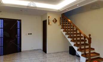 Imagem 7: Sobrado a venda em Guarulhos 164m² com 3 suítes, 4 banheiros, 6 vagas de garagem, ar-condi