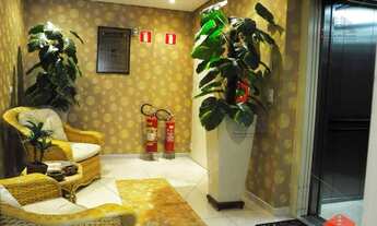 Imagem 6: Prédio residencial com elevador, 12 vagas de garagem, 03 duplex com varanda, cada duplex