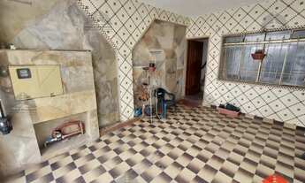 Imagem 3: Sobrado de 120m², a venda na Água Rasa, com 2 dormitórios espaçosos, 2 banheiros modernos