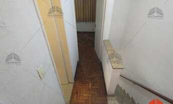 Imagem 7: Sobrado de 120m², a venda na Água Rasa, com 2 dormitórios espaçosos, 2 banheiros modernos