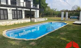 Imagem 4: Imponente residência de luxo em Mairiporã-SP: 4 quartos, 4 suítes, 3 salas, 7 banheiros, 4