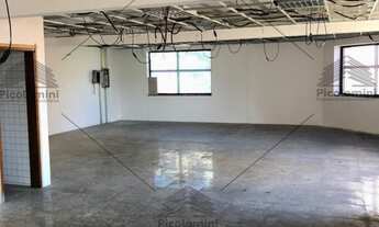 Imagem 4: Prédio comercial à venda na Mooca, São Paulo-SP, 750m². Confira agora!