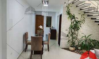 Imagem 2: Sobrado, 240m2 próximo a Avenida Itaquera, varanda, portão eletrônico, cozinha planejada