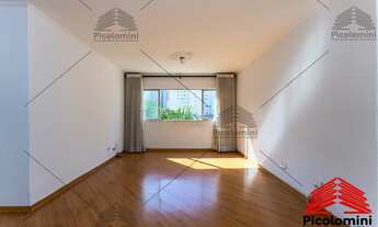 Imagem 7: Apartamento na Vila Mariana com 2 dormitórios com armários embutidos, 2 banheiros, sala am