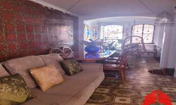 Imagem 2: Casa térrea a venda na Penha com 3 quartos e 2 edículas, total 6 quartos, com jardim e qu