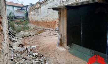 Imagem 3: Terreno à venda 180 m², Rua Jumana, sendo 6 metros de frente por 30 metros de fundo, próxi