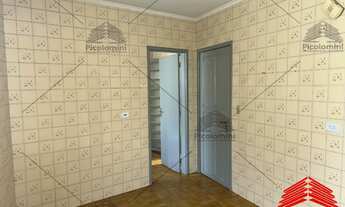 Imagem 7: Sobrado ou terreno a venda na Mooca, com 3 casas separadas, total 4 quartos,1 vaga, ótima